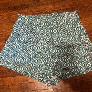 Old navy multicolor booty shorts